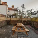 Casa de Férias Spacious Three Bedroom House With Garden *