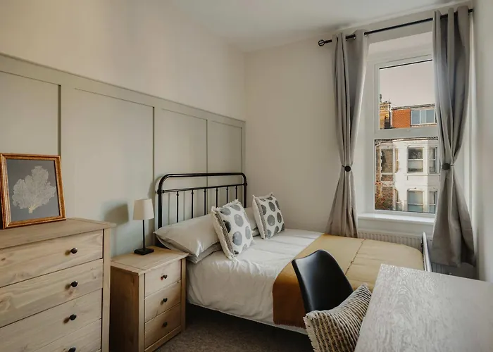 Hébergement de vacances Spacious Three Bedroom House With Garden